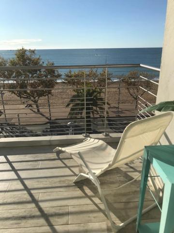 Appartamento Le Panorama Fréjus Esterno foto