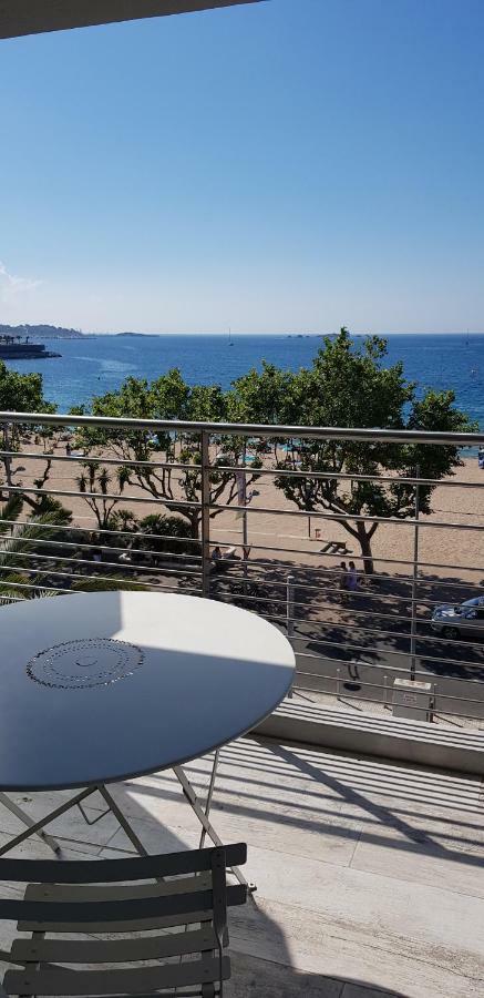Appartamento Le Panorama Fréjus Esterno foto